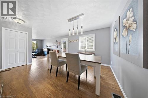 11 Dundas Street W, Paris, ON 