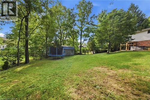 11 Dundas Street W, Paris, ON 