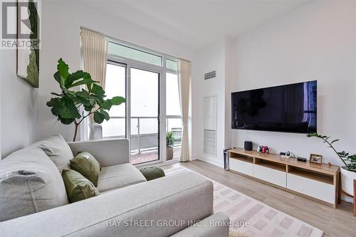 1604 - 251 Manitoba Street, Toronto, ON 
