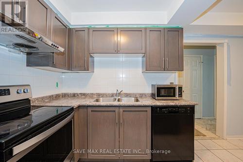 20 - 455 Apache Court, Mississauga, ON 