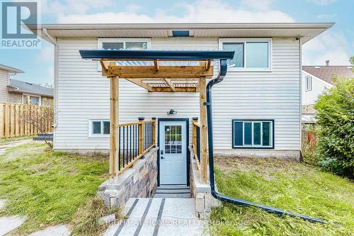 2358 Arnold Crescent, Burlington, ON 