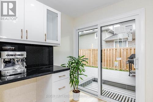 2358 Arnold Crescent, Burlington, ON 