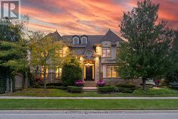 3458 SKIPTON LANE Oakville, ON L6M 0K1