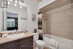 Bedroom 4 ensuite - 