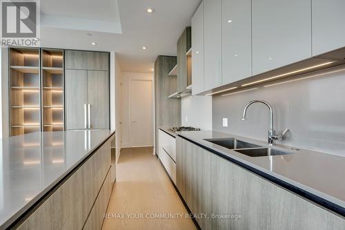 702 - 55 Port Street E, Mississauga, ON 