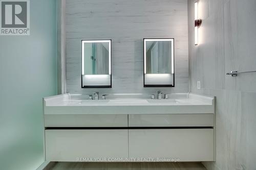 702 - 55 Port Street E, Mississauga, ON 