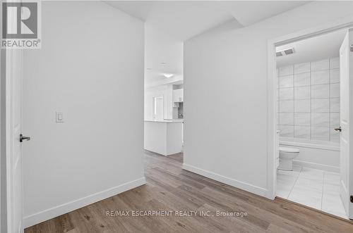 211 - 461 Green Road, Hamilton, ON 