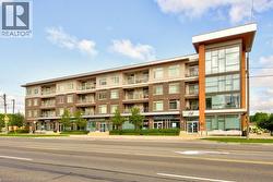 457 PLAINS Road Unit# 225  Burlington, ON L7T 0B8