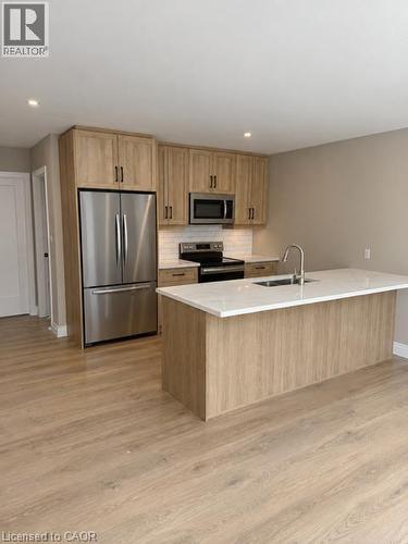 95 FRANKLIN Street Unit# 4 , Kitchener, Ontario N2A 1Y1 3