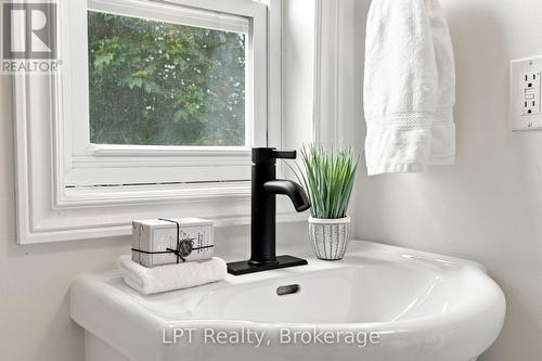 112 Olive Avenue, Oshawa (Central), ON 