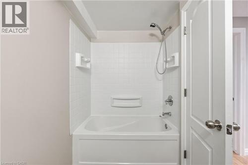 42 Terrace Avenue, Welland, ON 