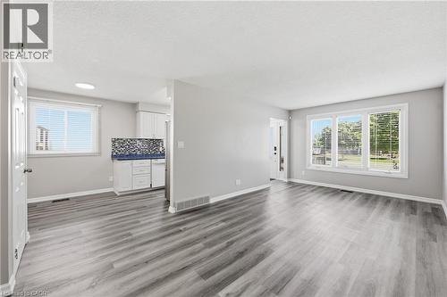 42 Terrace Avenue, Welland, ON 