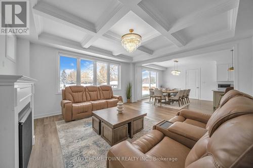 136 Harpin Way E, Centre Wellington, ON 