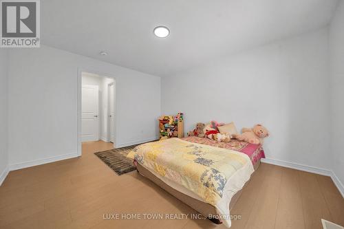 136 Harpin Way E, Centre Wellington, ON 
