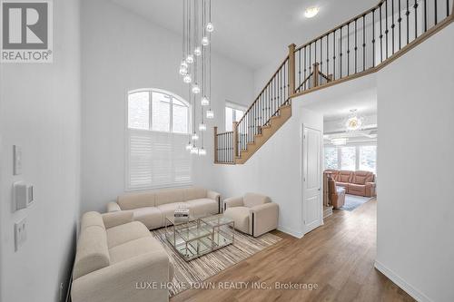 136 Harpin Way E, Centre Wellington, ON 