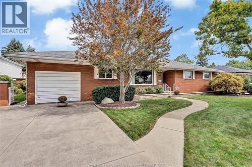 2360 LEONARD ROAD  Windsor, ON N8W 4L7
