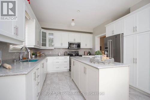 2096 Stornoway Street, Oshawa (Kedron), ON 