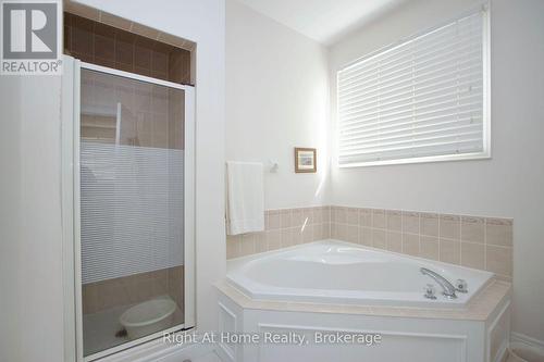 2096 Stornoway Street, Oshawa (Kedron), ON 