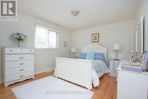 2096 Stornoway Street, Oshawa (Kedron), ON 