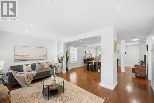 6 Merchants Avenue, Whitby (Williamsburg), ON 