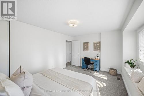 6 Merchants Avenue, Whitby (Williamsburg), ON 