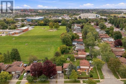 313 Lupin Drive, Whitby (Downtown Whitby), ON 
