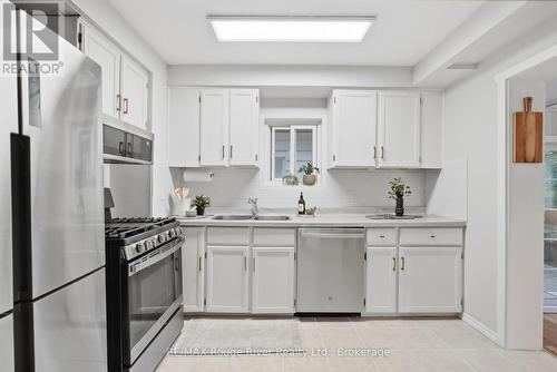 313 Lupin Drive, Whitby (Downtown Whitby), ON 