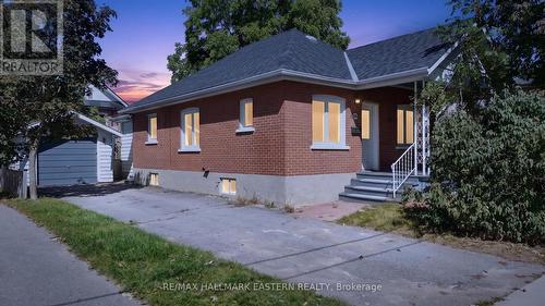 4 Bed Main Floor Bungalow With Detached Garage - 164 Prince Street, Peterborough (Town Ward 3), ON 