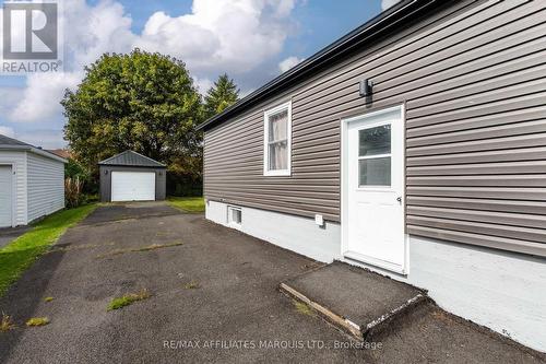 5 Anthony Street, Cornwall, ON 