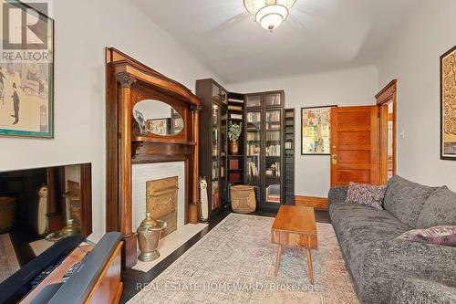 174 Heward Avenue, Toronto, ON 