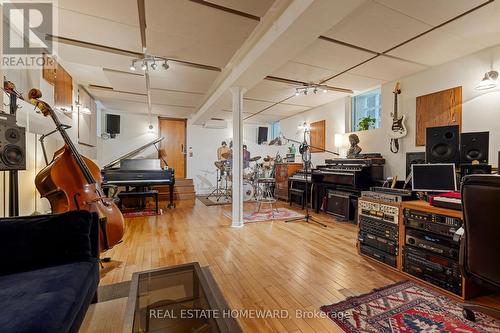 174 Heward Avenue, Toronto, ON 