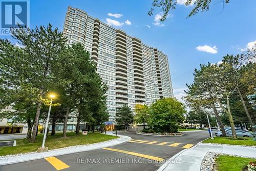 1923 - 3 Greystone Walk Drive, Toronto, ON 