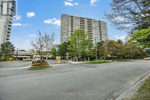 1923 - 3 Greystone Walk Drive, Toronto, ON 