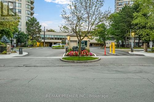 1923 - 3 Greystone Walk Drive, Toronto, ON 