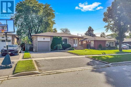 789 Hillcrest Road, Pickering, ON 