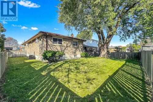 789 Hillcrest Road, Pickering, ON 