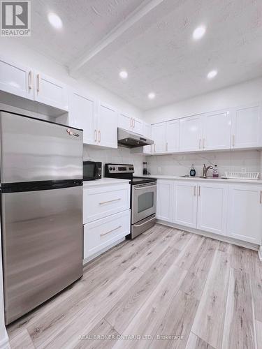 761 INNISFIL BEACH ROAD , Innisfil, Ontario L9S 4E4 3