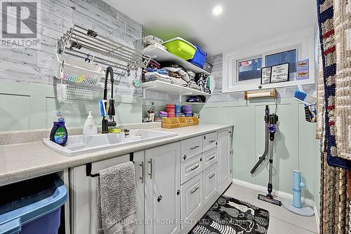25 Glengrove Avenue, Oro-Medonte, ON 