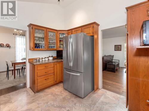 1899 Delaney Drive, Mississauga, ON 