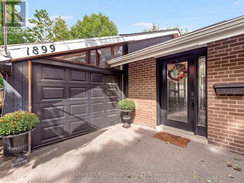 1899 Delaney Drive, Mississauga, ON 