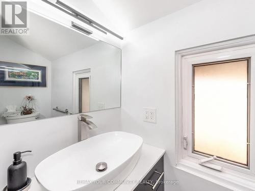 1899 Delaney Drive, Mississauga, ON 