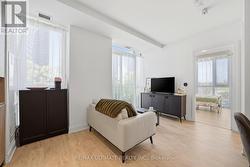 402 - 70 ANNIE CRAIG DRIVE Toronto, ON M8V 0G2