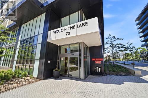 402 - 70 Annie Craig Drive, Toronto, ON 