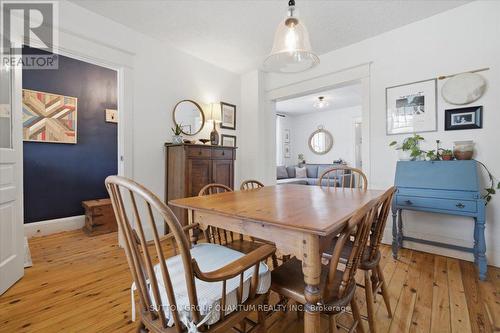137 Chisholm Street, Oakville, ON 