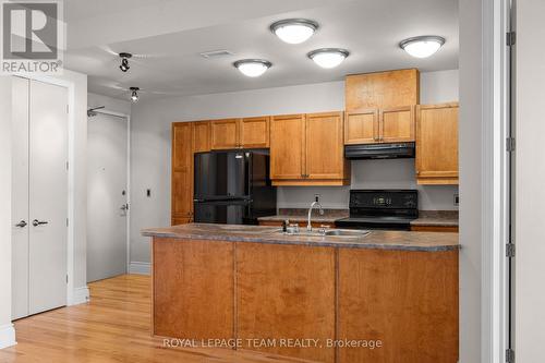202 - 260 Besserer Street, Ottawa, ON 