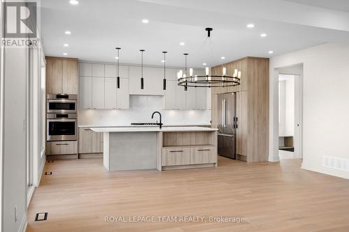 93 Lotta Avenue, Ottawa, ON 