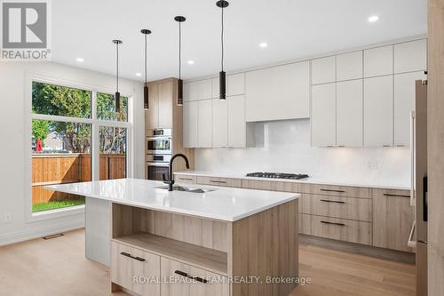 93 Lotta Avenue, Ottawa, ON 