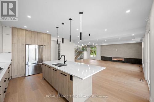 93 Lotta Avenue, Ottawa, ON 