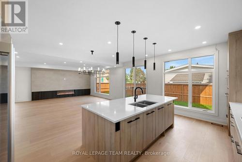 93 Lotta Avenue, Ottawa, ON 