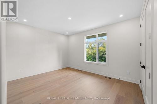 93 Lotta Avenue, Ottawa, ON 